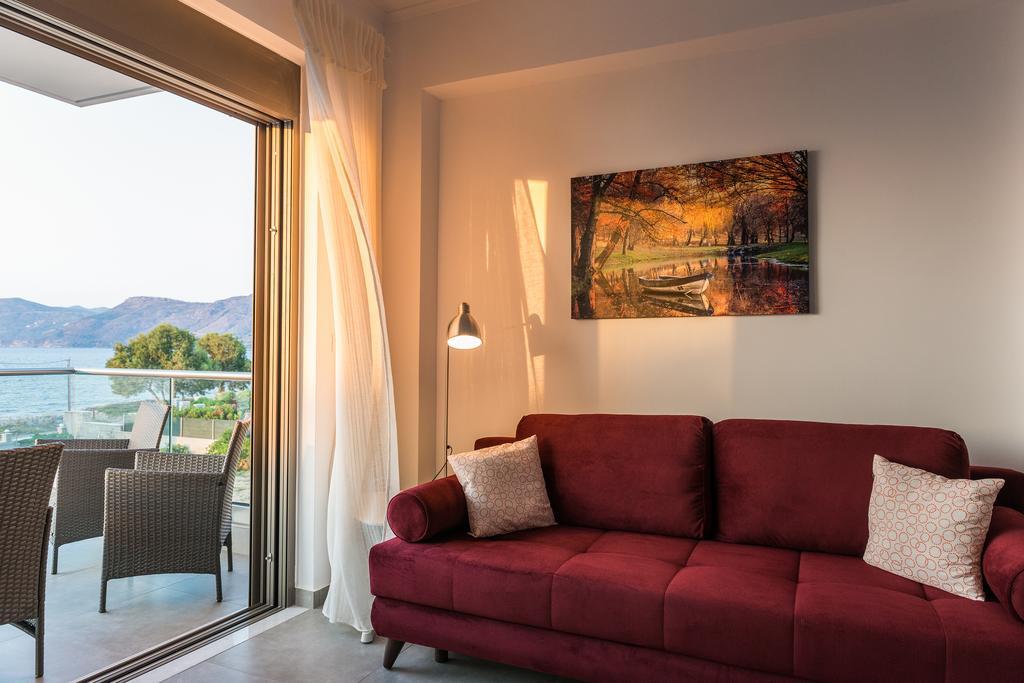 Niovi Seaside Suites Kíssamos Esterno foto