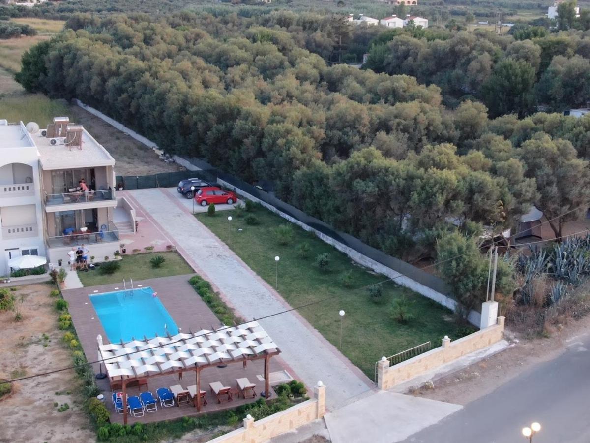 Niovi Seaside Suites Kíssamos Esterno foto